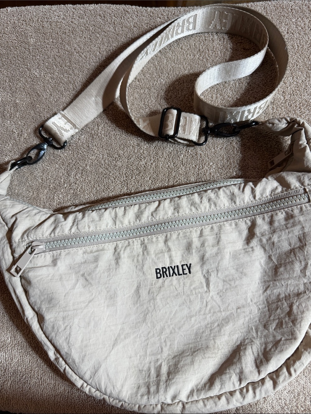 BRIXLEY Women's Cream Shoulder Crossbody Bag